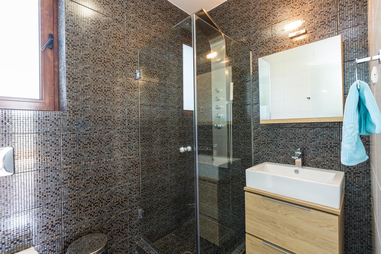 Levanda Luxury Stone Villa Kalýves Eksteriør bilde