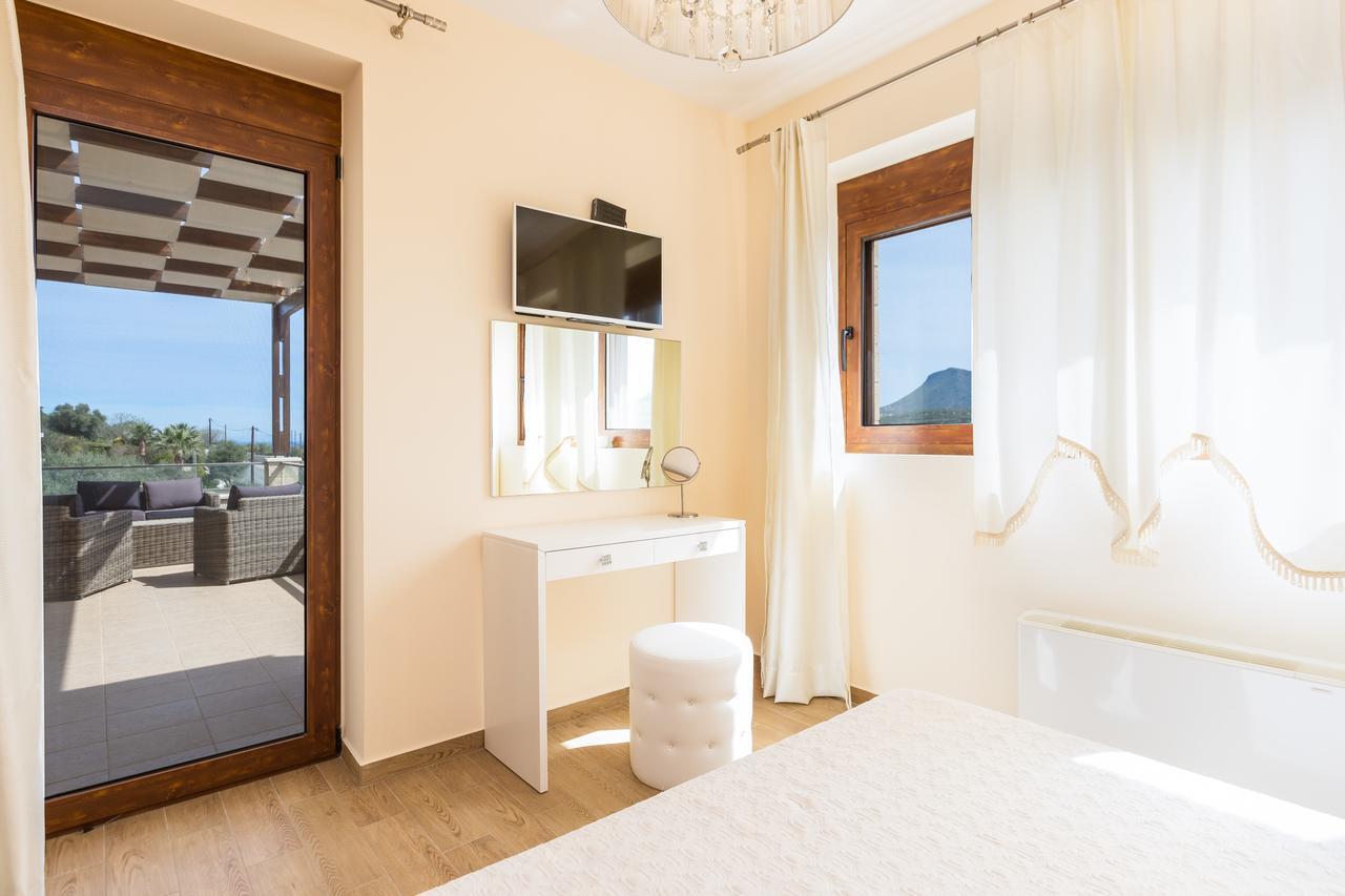 Levanda Luxury Stone Villa Kalýves Eksteriør bilde