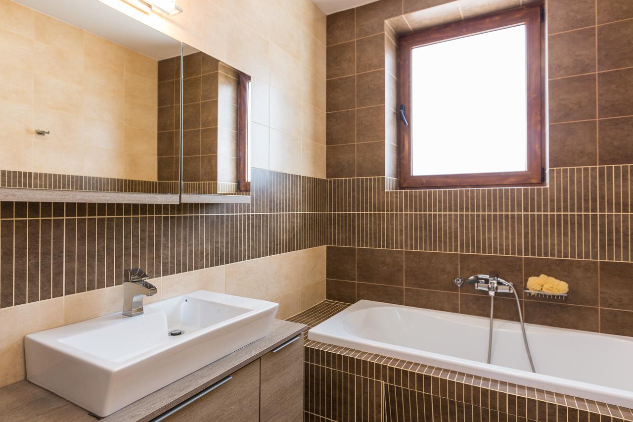 Levanda Luxury Stone Villa Kalýves Eksteriør bilde