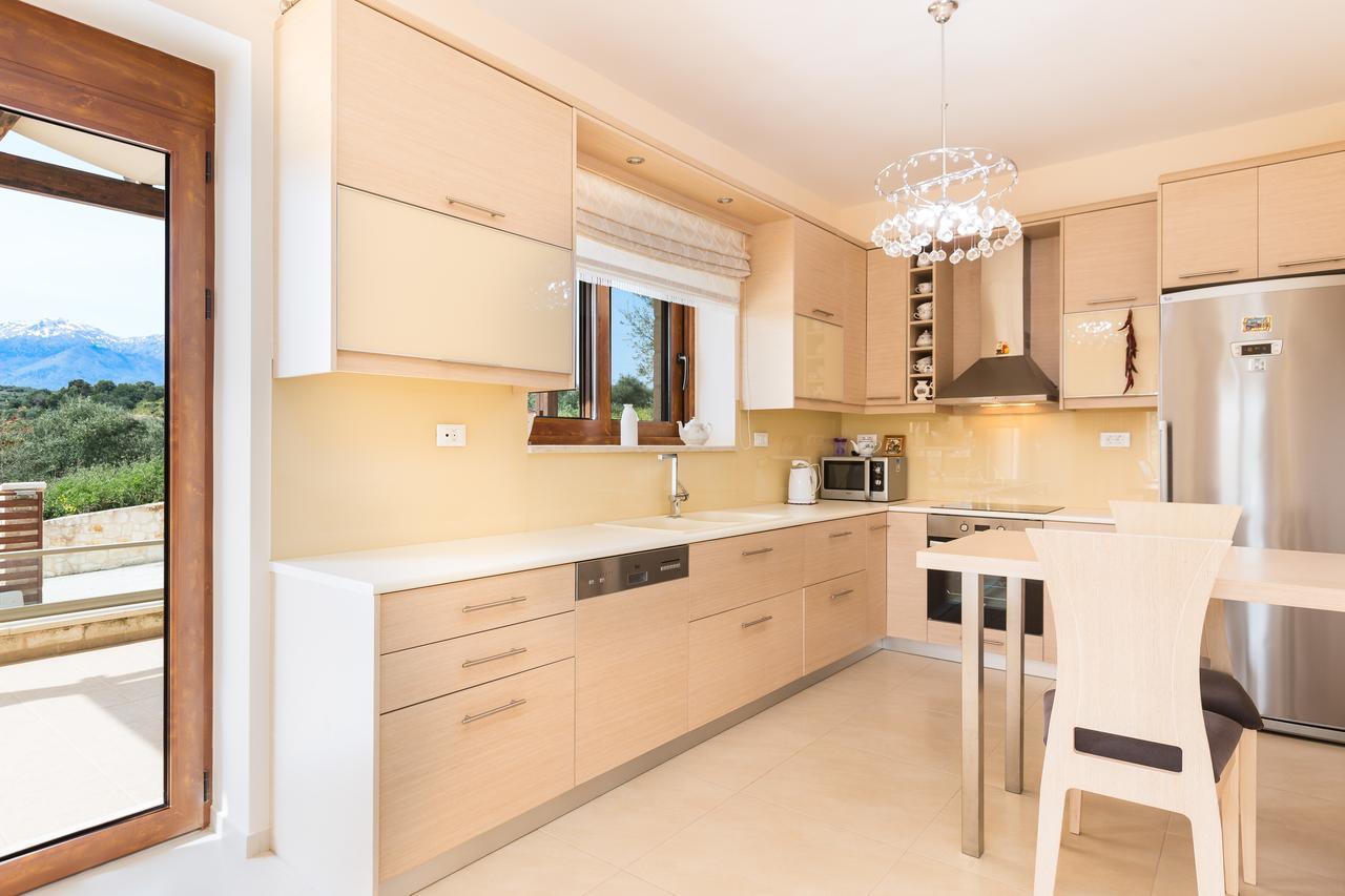 Levanda Luxury Stone Villa Kalýves Eksteriør bilde
