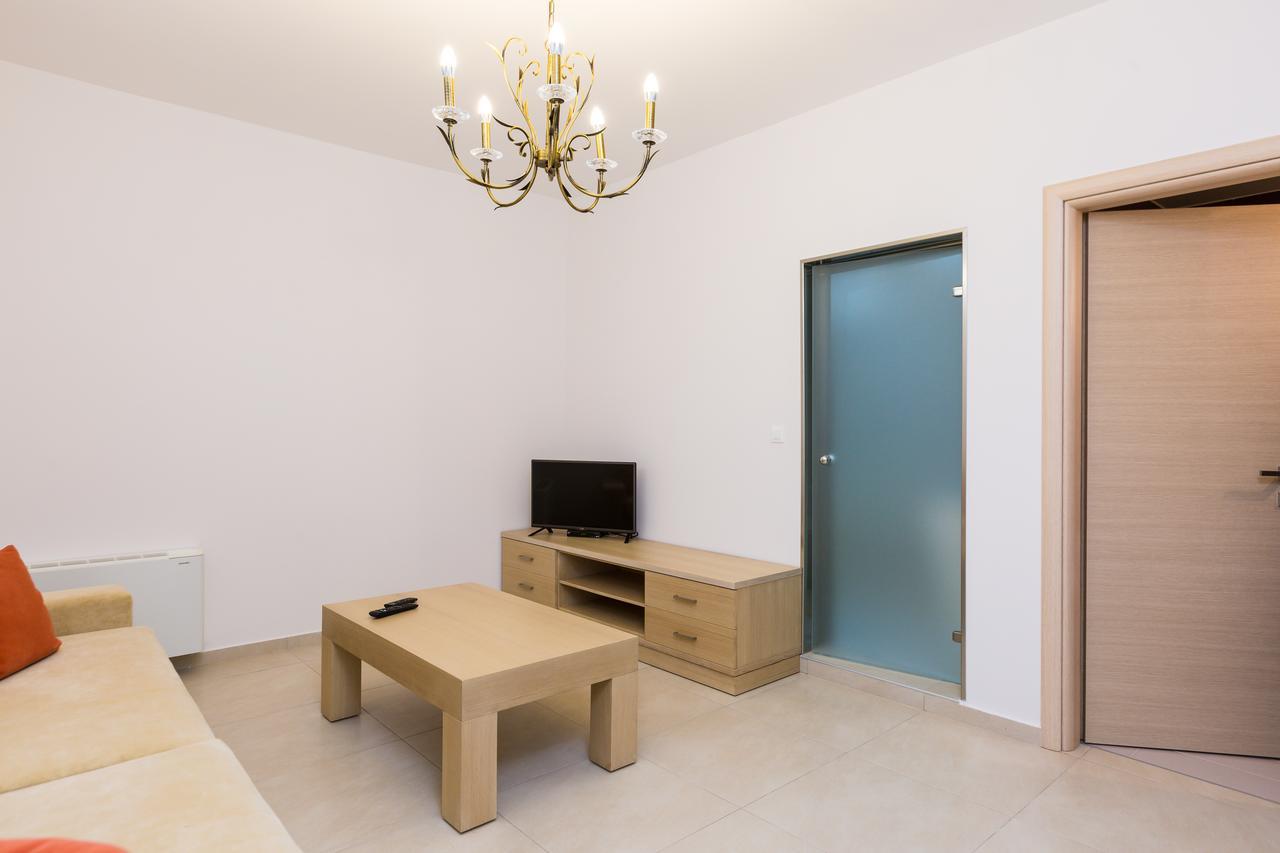 Levanda Luxury Stone Villa Kalýves Eksteriør bilde