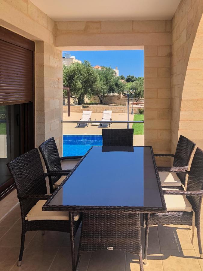 Levanda Luxury Stone Villa Kalýves Eksteriør bilde